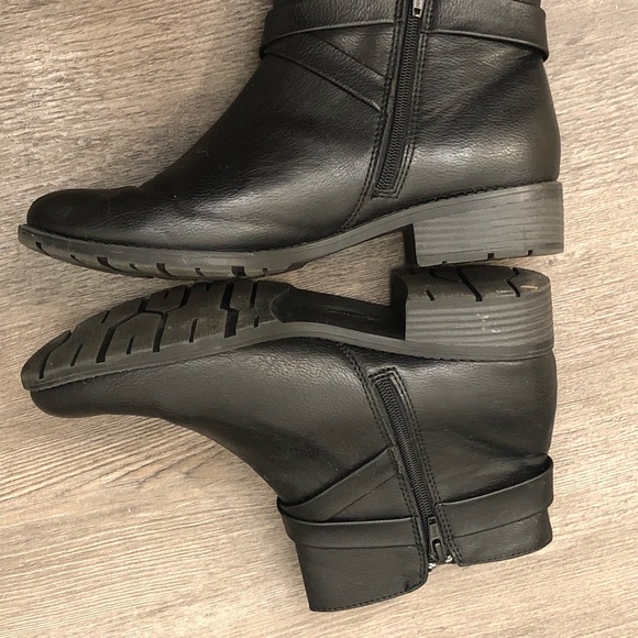 Like 🆕  Croft & Barrow Ortholite comfortable🥾Side zipper 🥾size 10 nice boot - Picture 6 of 15